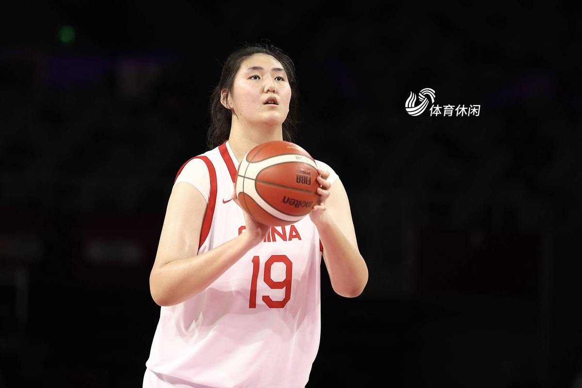 为什么智能穿戴设备对篮球运动员发展重要_0
